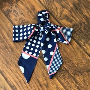 ANTHROPOLOGIE POLKADOT BOW HAIR TIE